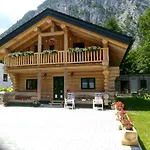 C.t.n. Loghouse Tatil Evi