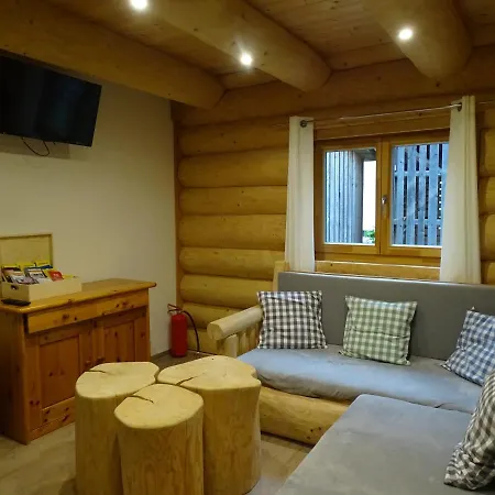 C.t.n. Loghouse Prázdninový dům *