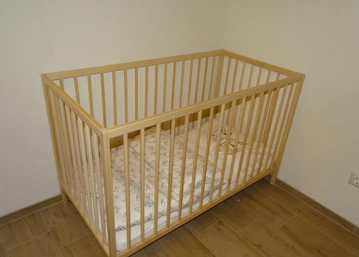 C.t.n. Loghouse * הלשטאדט