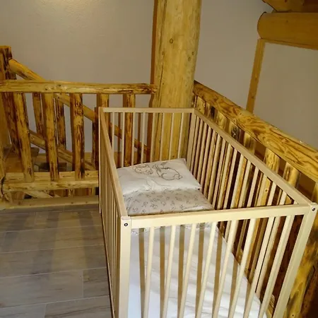 Nyaraló C.t.n. Loghouse *